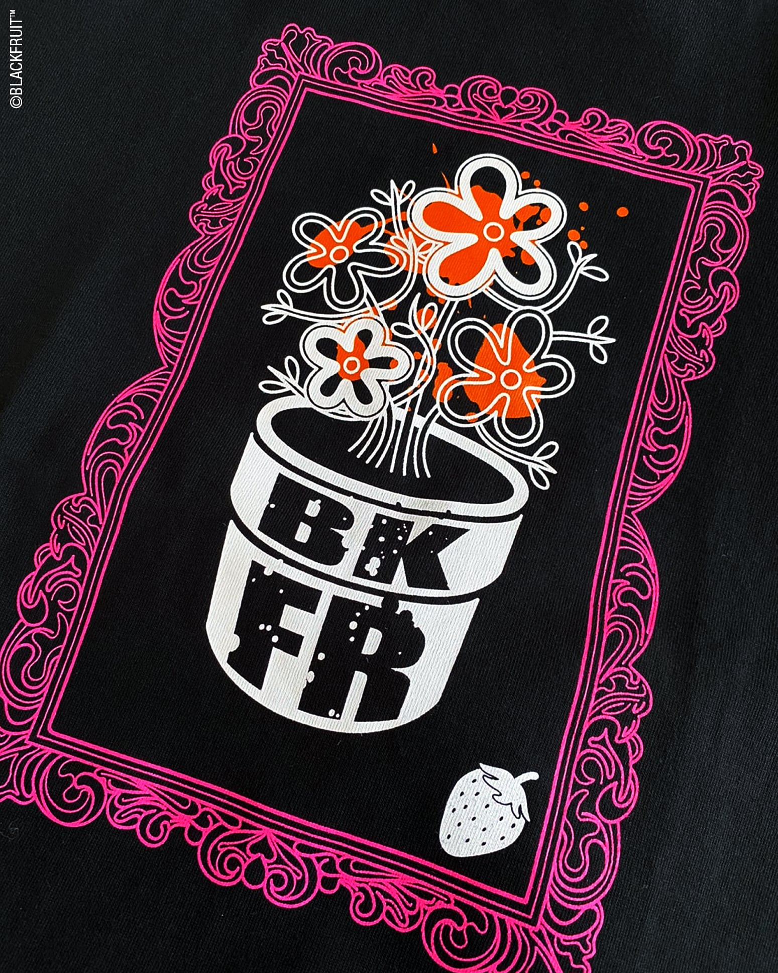 FRAMED FLOWER LONG-SLEEVE-SHIRT【離島配送不可】