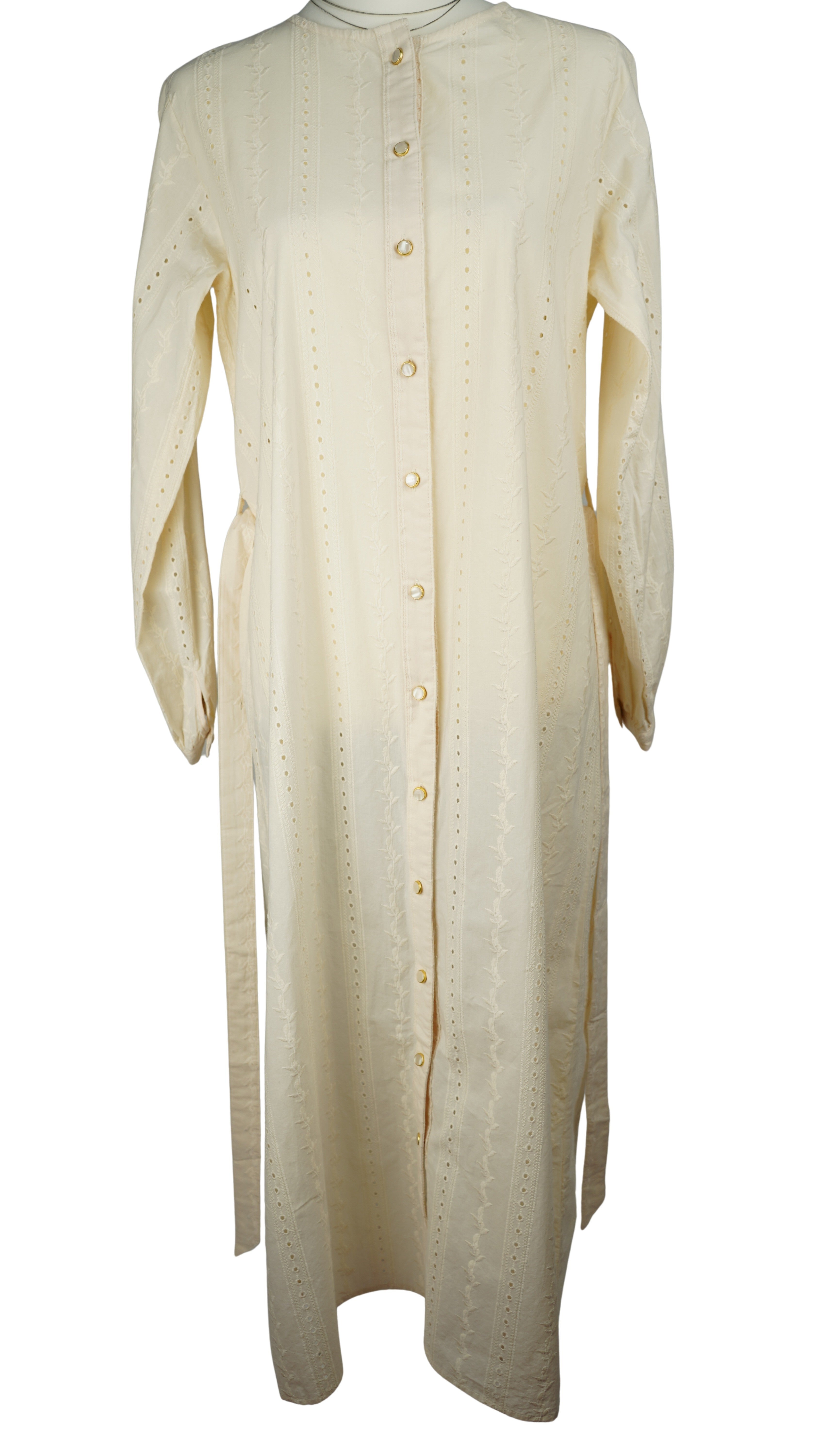 EYELET NOCOLLAR LONG SHIRT【離島配送不可】
