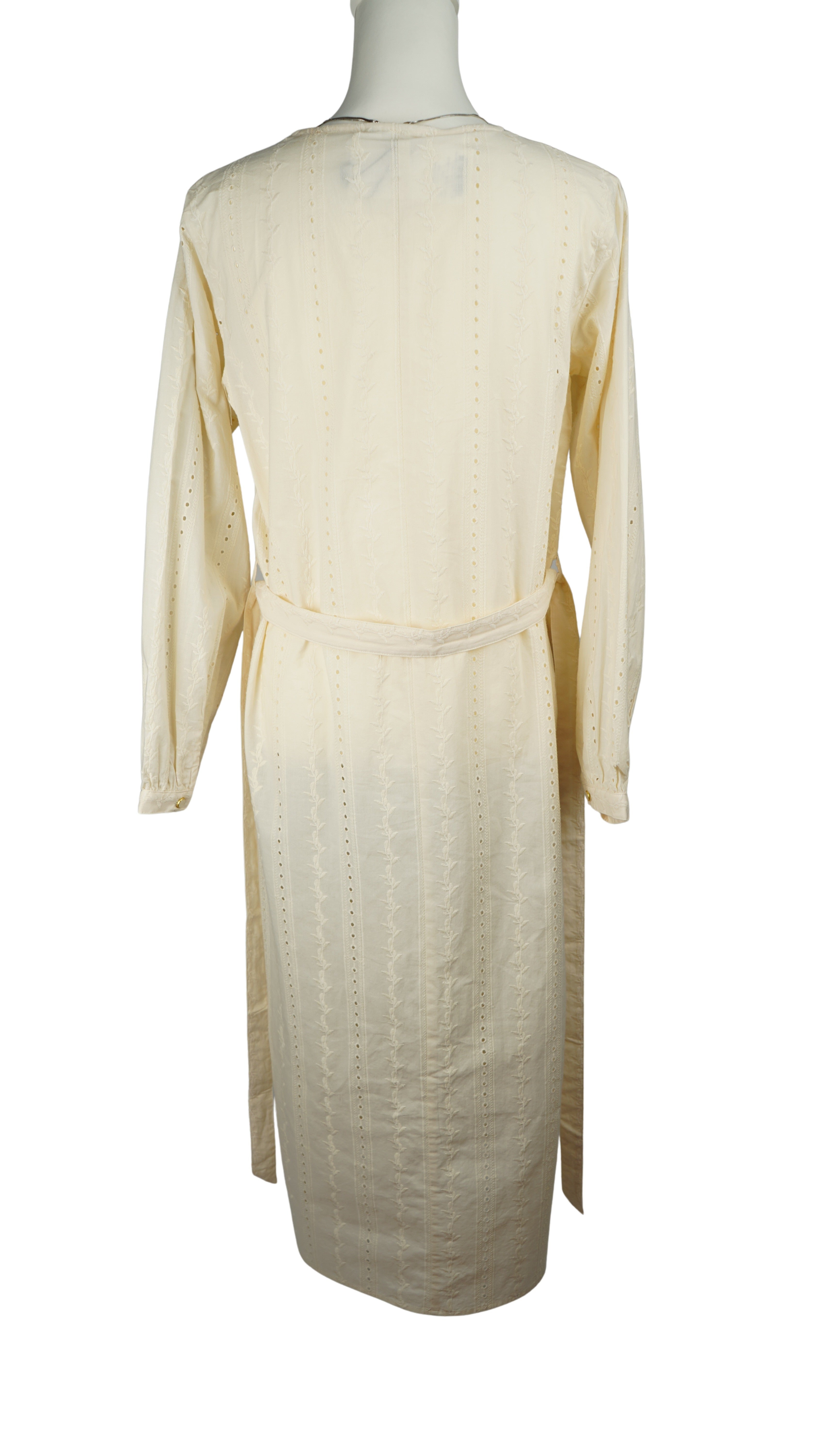EYELET NOCOLLAR LONG SHIRT【離島配送不可】