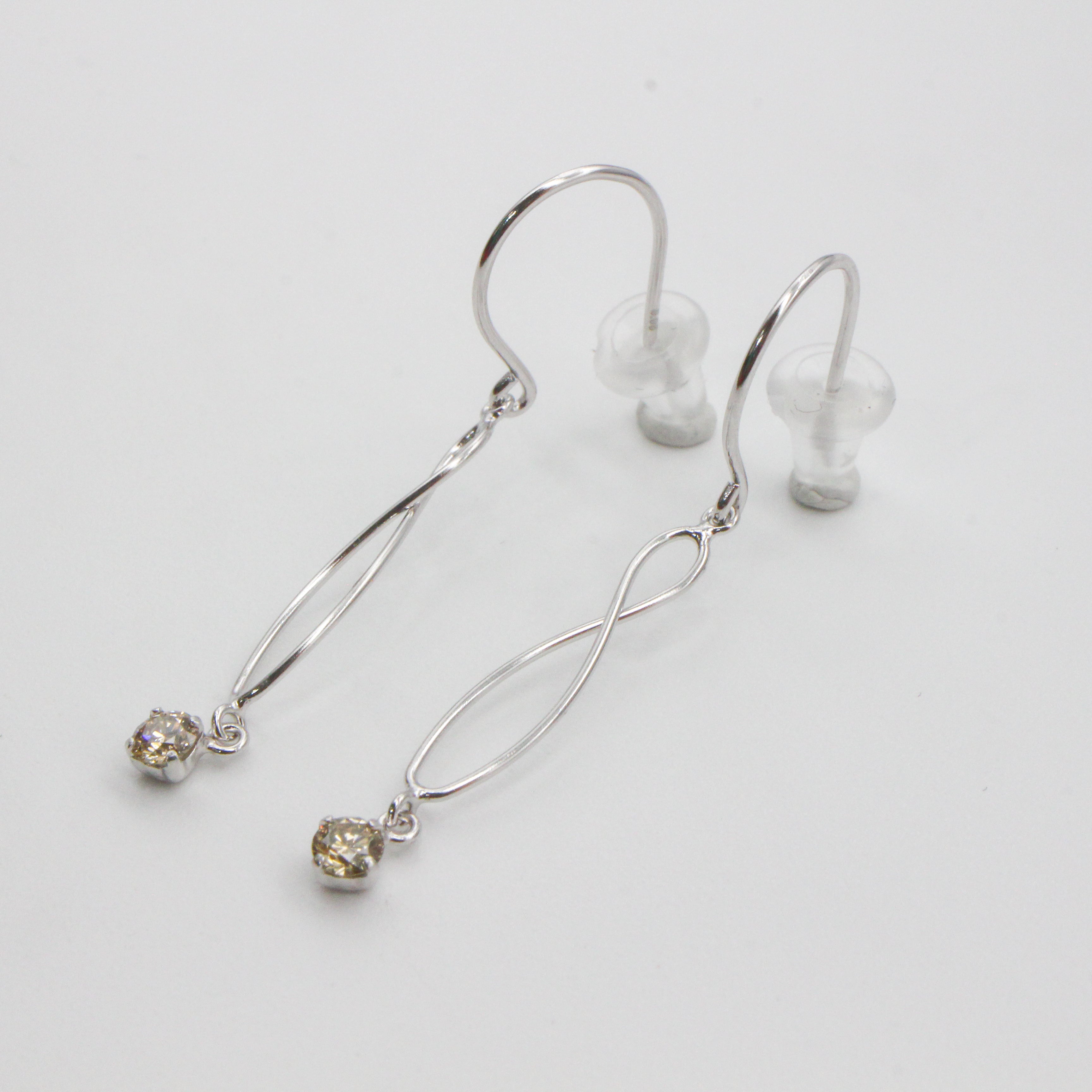 av-0028【PT900】ピアス【離島配送不可】