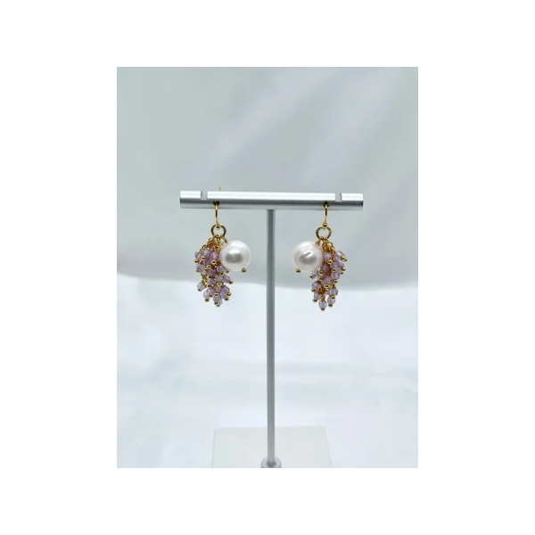 大きめの淡水パールとジルコンのピアス