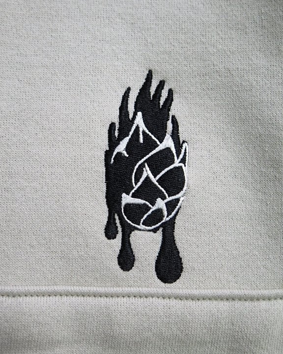 DRIP “DRAGON FRUIT” EMBROIDERY HOODED SWEATSHIRT【離島配送不可】