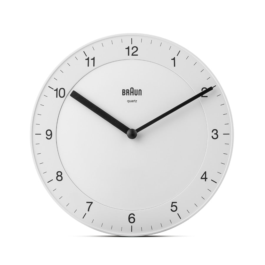 BRAUN アナログ掛け時計【離島配送不可】