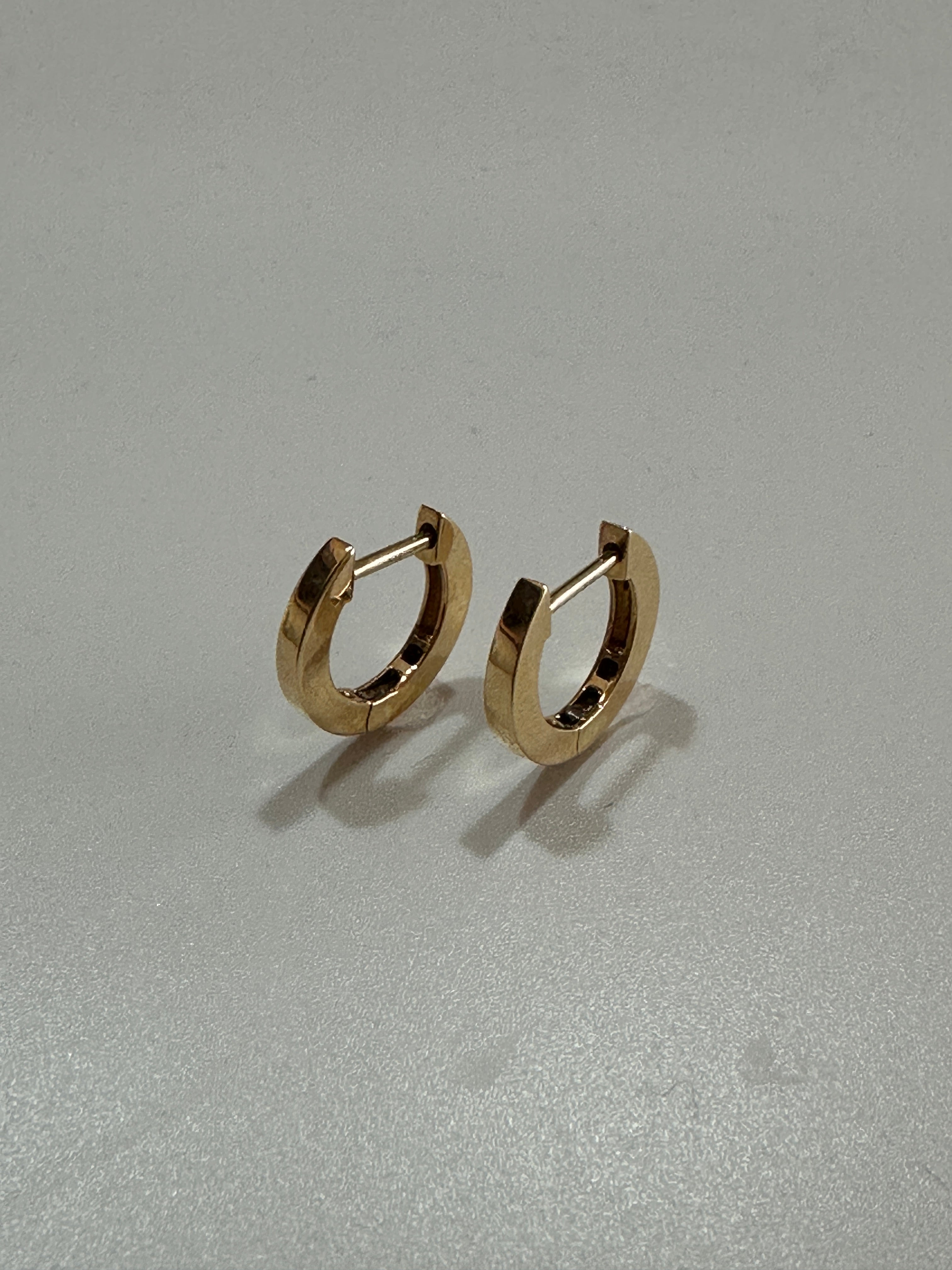 av-0188 VG22E2002B R【離島配送不可】